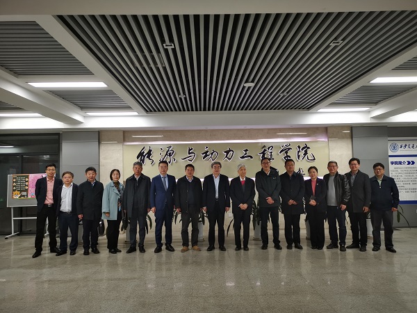 1277星际电子情形陪同烟台市委常委、副市长牟树青一行到西安交大考察交流-企业新闻-1277星际电子情形